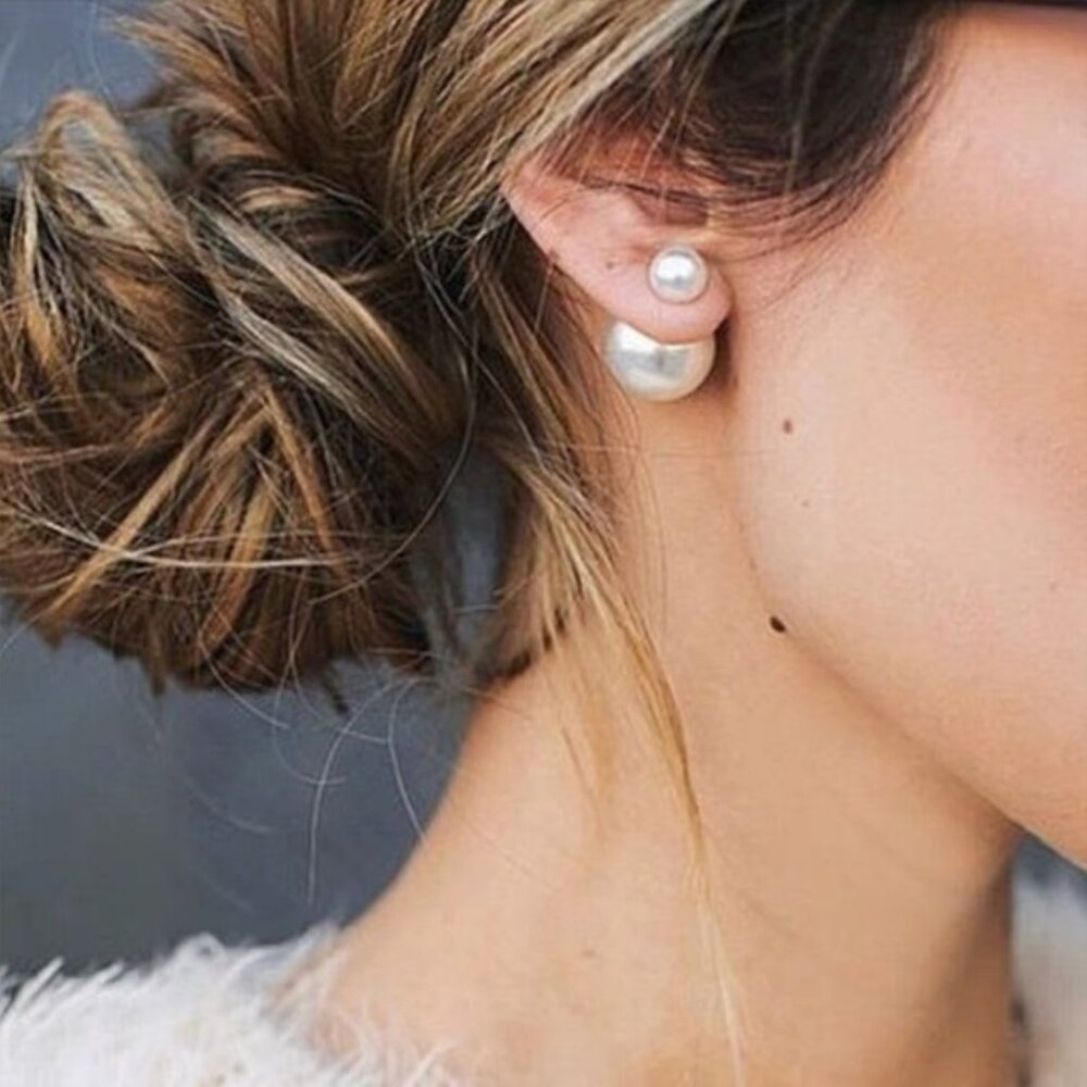 New! Anthropologie Shashi Silver Double Pearl Post Earrings (1066) NWOT